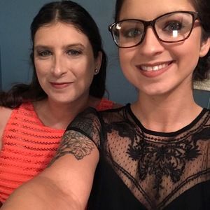 Meet your Posher, Wendy